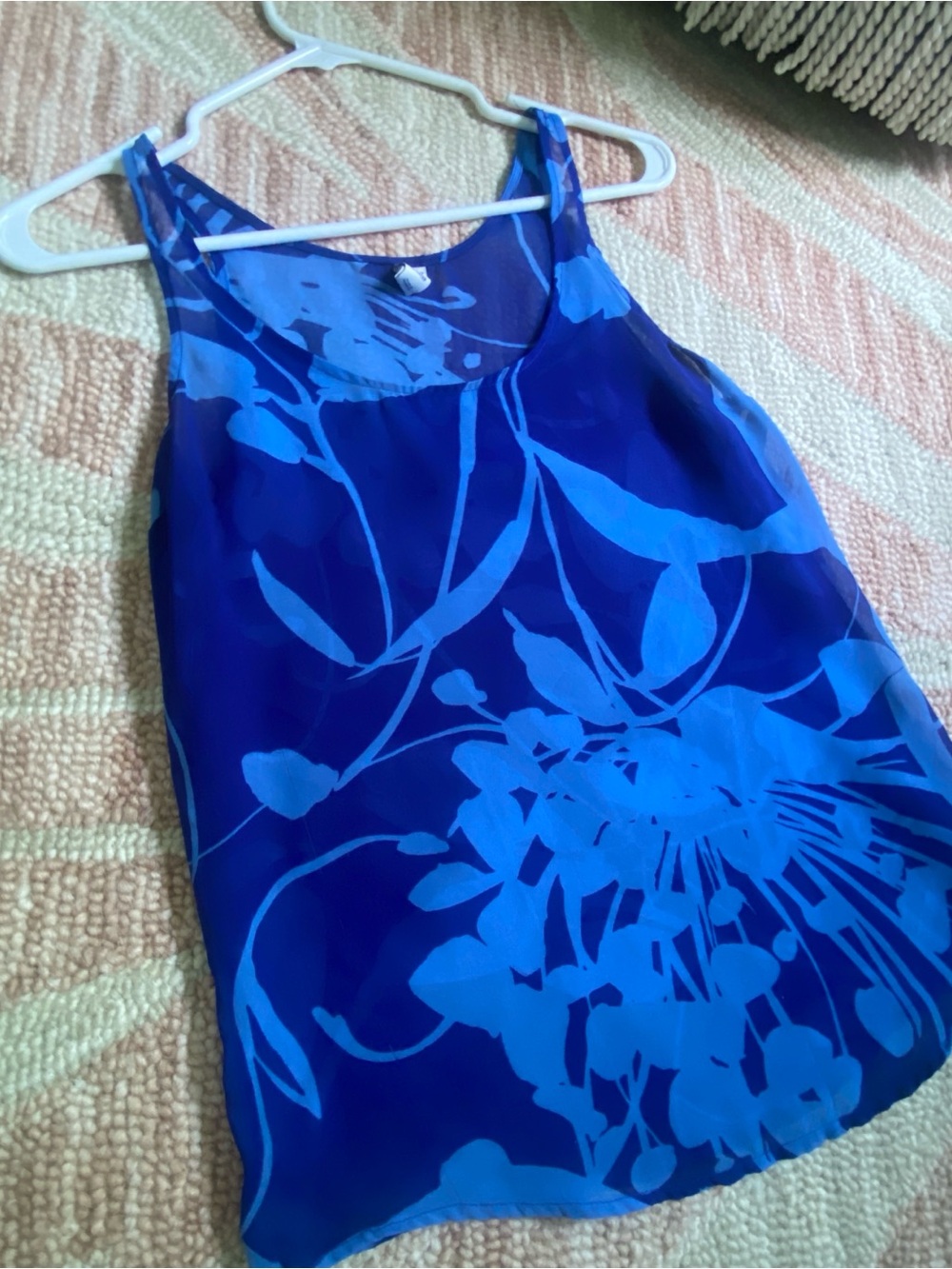 Old Navy Royal Blue Patterned Sleeveless Tank